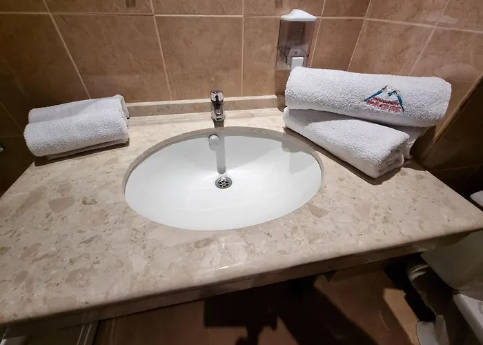 Mountain Paradise 2 - Cosy 2 Bed Mountain View - Washer בנסקו